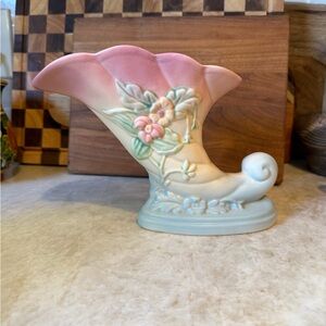 Vintage Hull Pottery Cornucopia vase